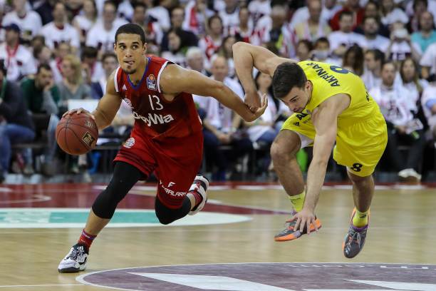 冰雪之约丨“中国香港队嘎嘎的”央视新闻客户端.