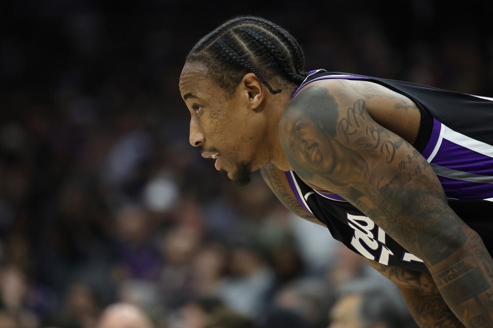 更是一个战 更是一个战