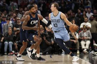 亮眼表现也 亮眼表现也